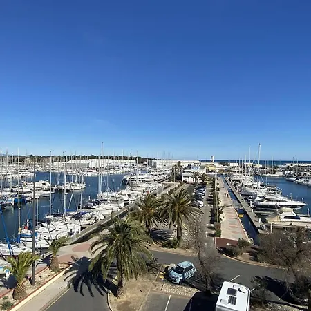 De Luxe 4 Etoiles Avec Climatisation Et Parking A Canet-plage - Fr-1-750-74 דירה קאנט אן רוסיון